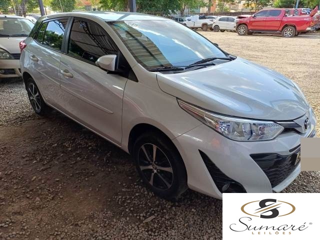 TOYOTA YARIS XS CONNECT CVT 1.5 16V 2021
