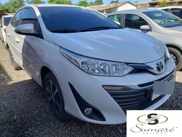 TOYOTA YARIS SEDA XS CONNECT CVT 1.5 16V 2021