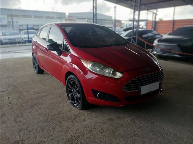FIESTA SD 1.6LSEA 2015