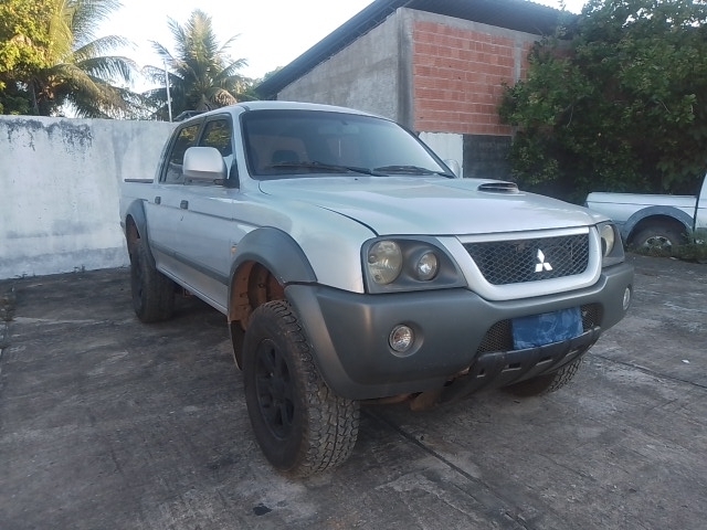 L200 OUTDOOR 2011