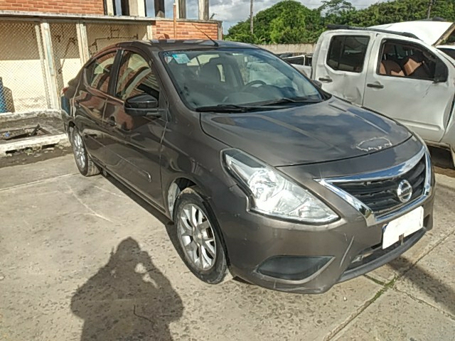 VERSA 16SV CVT 2018