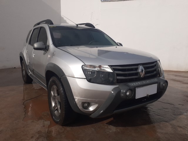 DUSTER 20 D 4X2A 2015