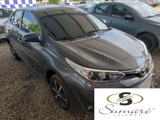 TOYOTA YARIS SEDAN 2022