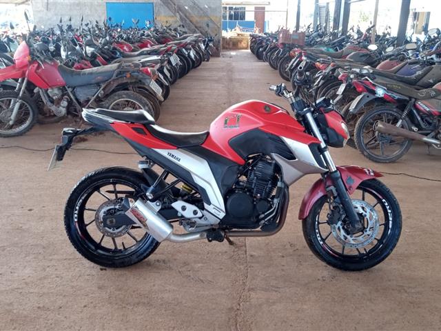 FZ25 FAZER 2019 2019