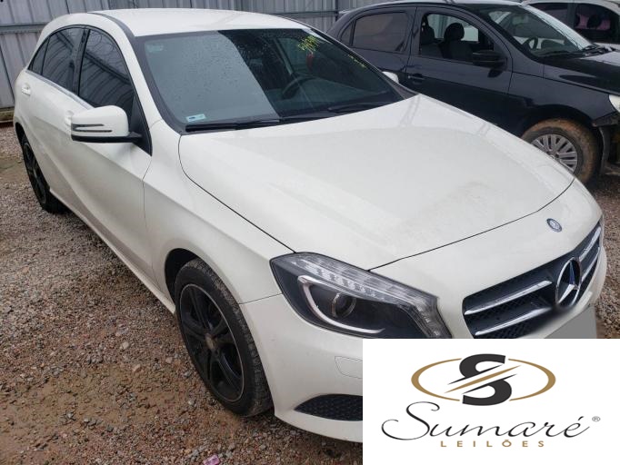 MERCEDES BENZ A200 2014