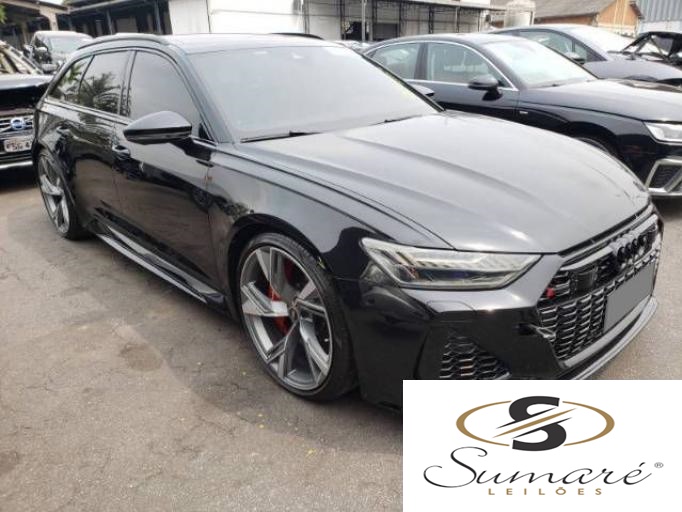 AUDI RS6 AVANT 2021