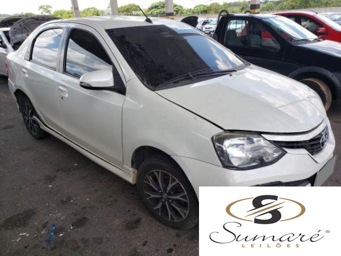 TOYOTA ETIOS SEDAN 2017