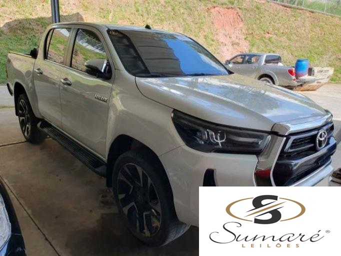 TOYOTA HILUX CD 2021