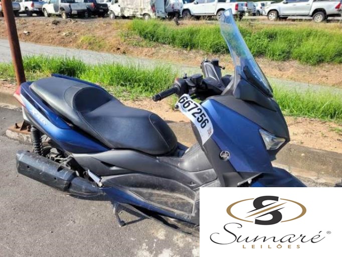 YAMAHA XMAX 2021