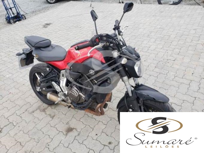 YAMAHA MT-07 2016